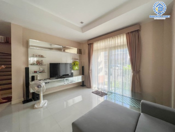 *****บ้านเดี่ยวมือสองย่านนนทบุรี ม.บุราสิริ งามวงศ์วาน-ประชาชื่น เนื้อที่มากถึง 52.5 ตร.ว. ฟังก์ชัน 3 ห้องนอน 3 ห้องน้ำ 2 ที่จอดรถ บ้านสภาพใหม่ ไม่เคยเข้าอยู่ แถมฟรี! 2 เครื่องปรับอากาศ บนทำเลดี ใกล้รถไฟฟ้าสายสีม่วง "สถานีศูนย์ราชการนนทบุรี" และทางด่วน "งามวงศ์วาน"